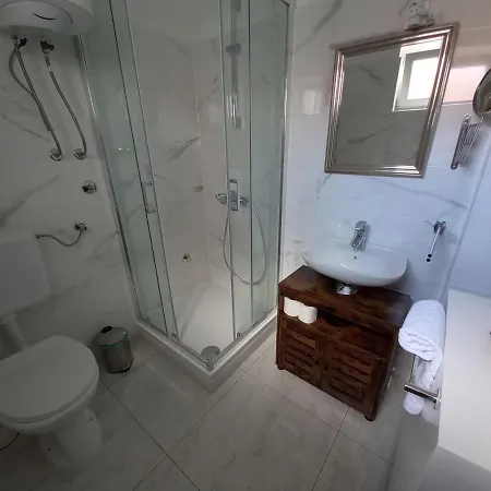 “jarnecic” Apartment