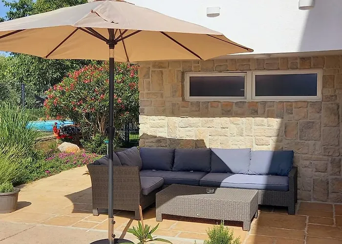 Διαμέρισμα “jarnecic” *